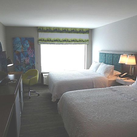 Hampton Inn By Hilton Paramus Ngoại thất bức ảnh